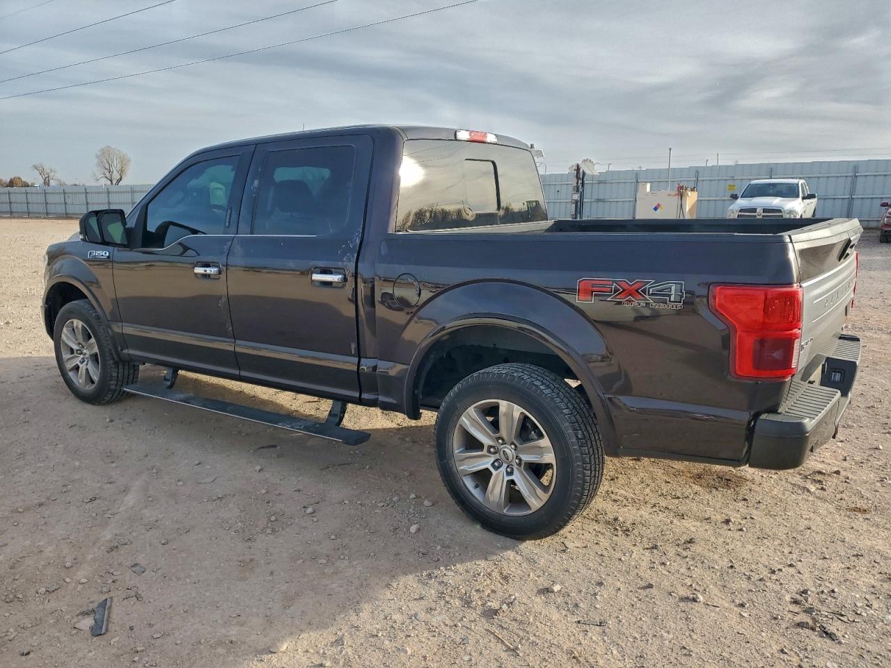 2018 FORD F150 SUPERCREW photo 2
