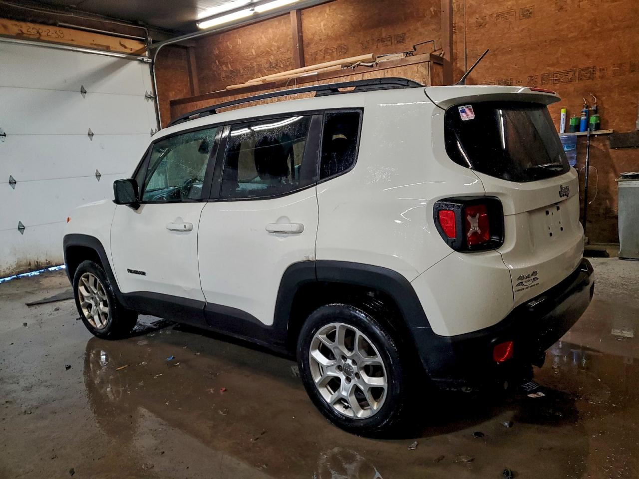 2017 JEEP RENEGADE LATITUDE photo 2