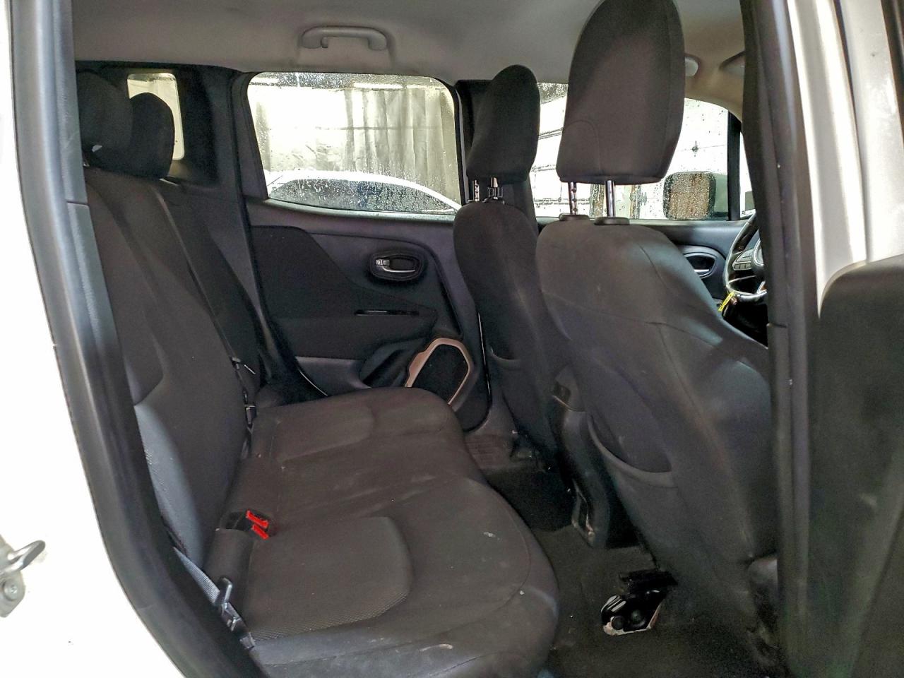 2017 JEEP RENEGADE LATITUDE photo 11