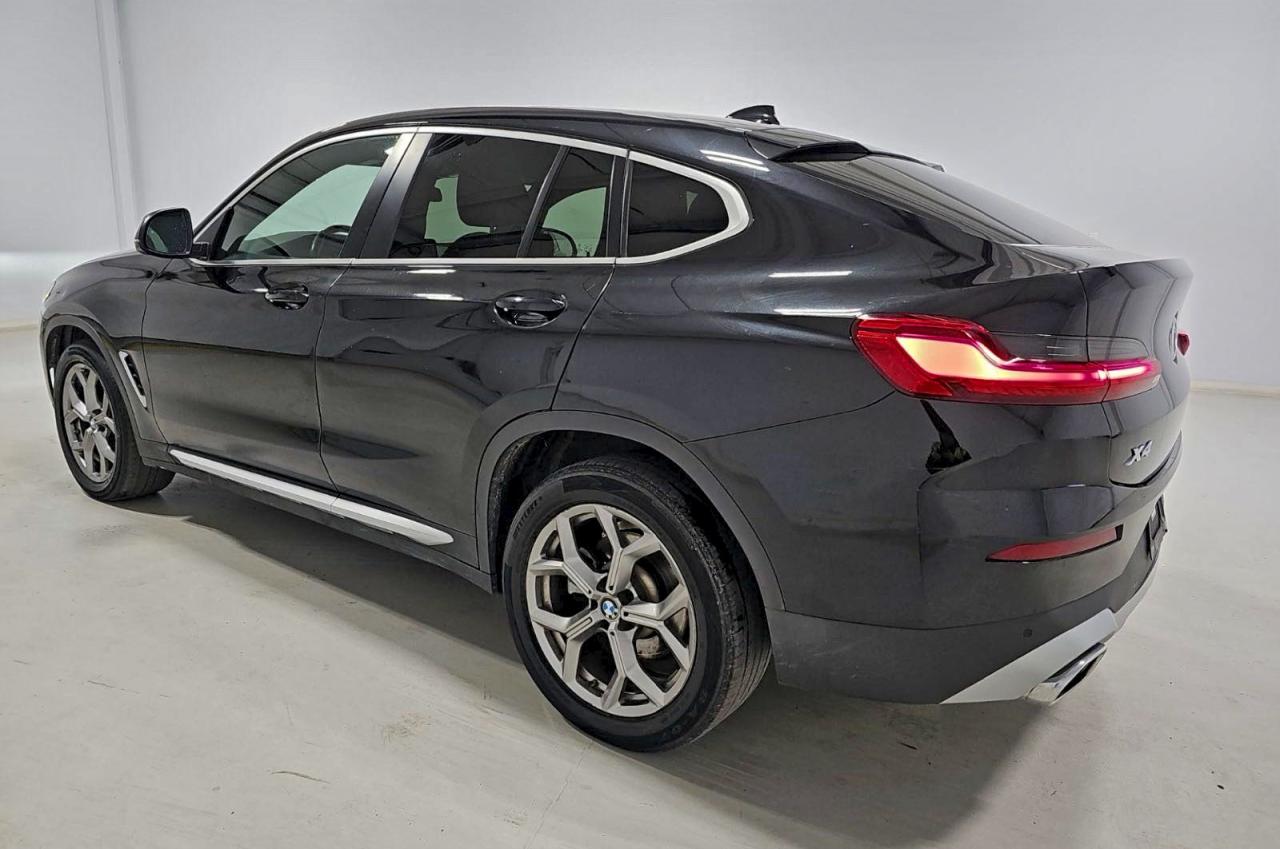 2022 BMW X4 XDRIVE30I photo 3