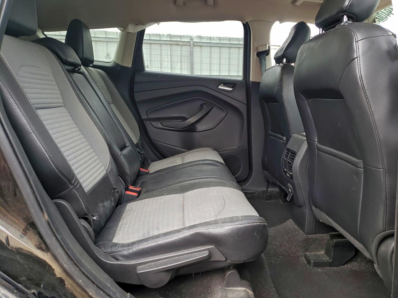 2019 FORD ESCAPE SE photo 11