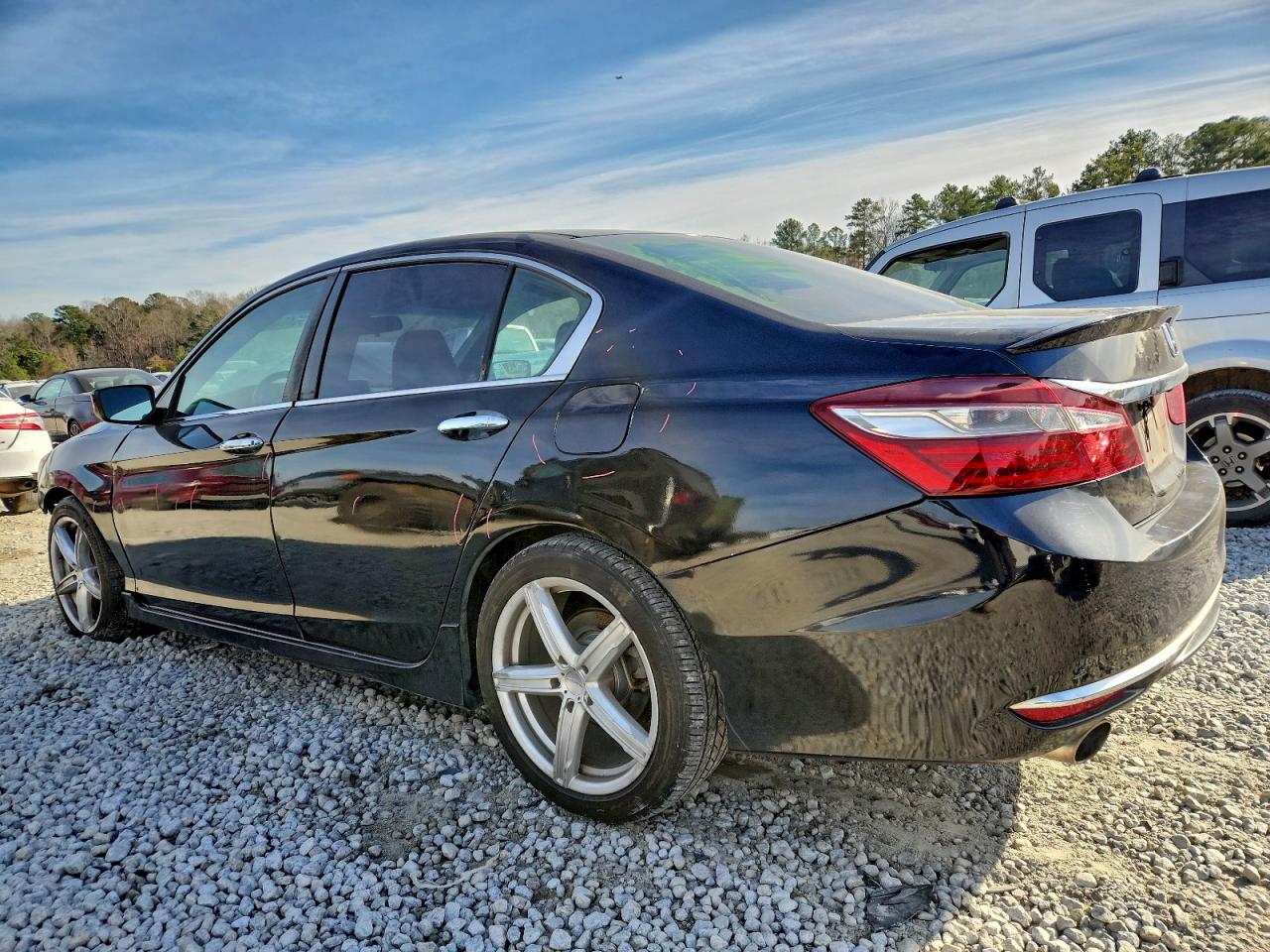2017 HONDA ACCORD SPORT photo 2