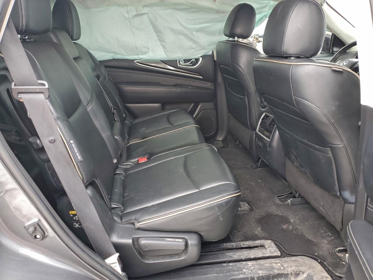 2020 INFINITI QX60 LUXE photo 11