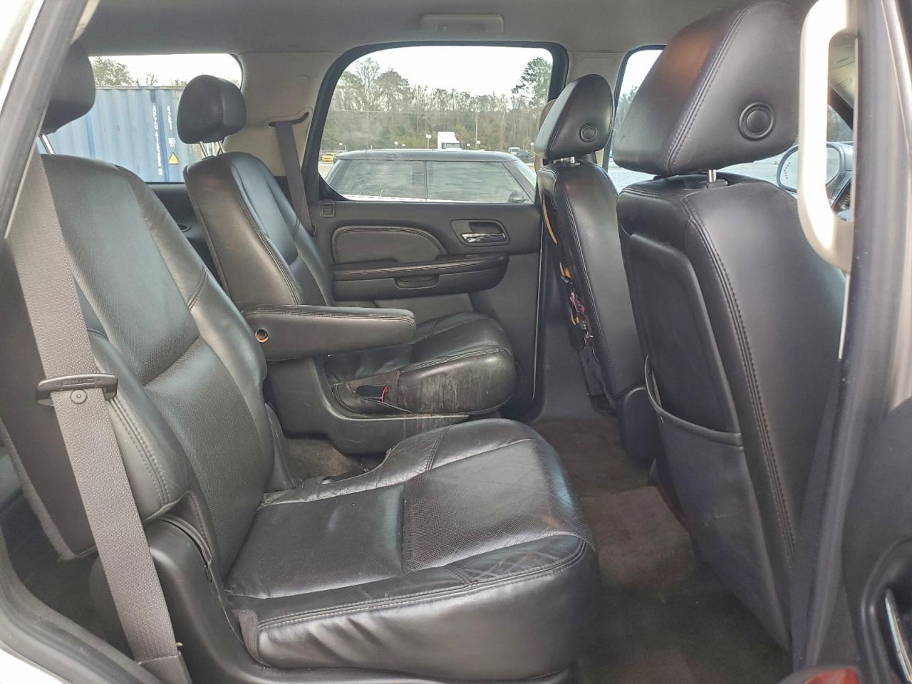 2007 CADILLAC ESCALADE LUXURY photo 11