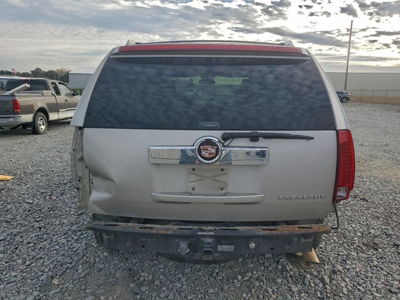 2007 CADILLAC ESCALADE LUXURY photo 6