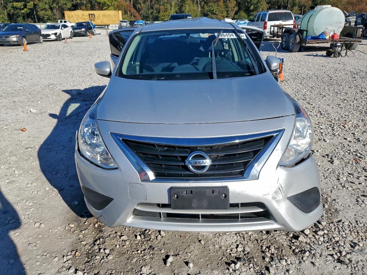 2018 NISSAN VERSA S photo 5