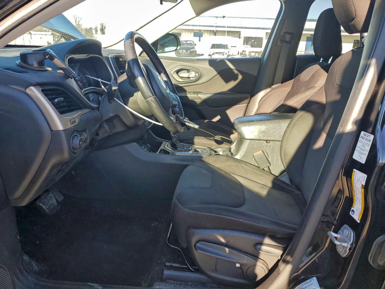 2015 JEEP CHEROKEE LATITUDE photo 7