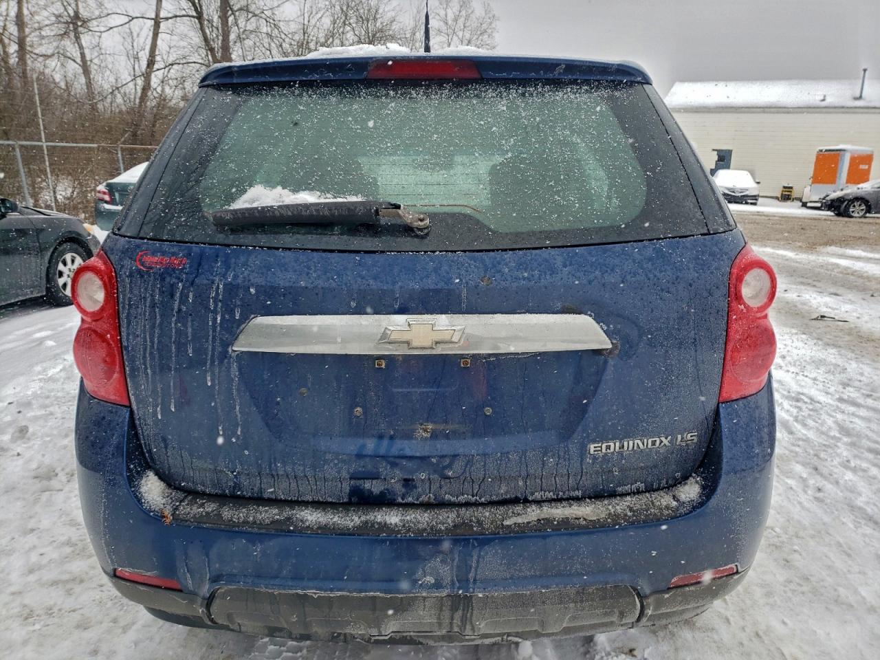 2010 CHEVROLET EQUINOX LS photo 6