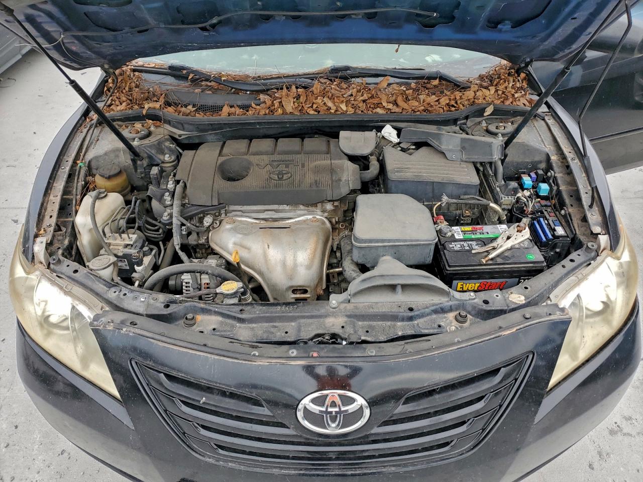 2011 TOYOTA CAMRY BASE photo 11