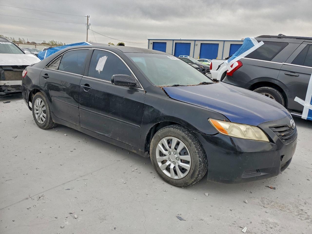 2011 TOYOTA CAMRY BASE photo 4