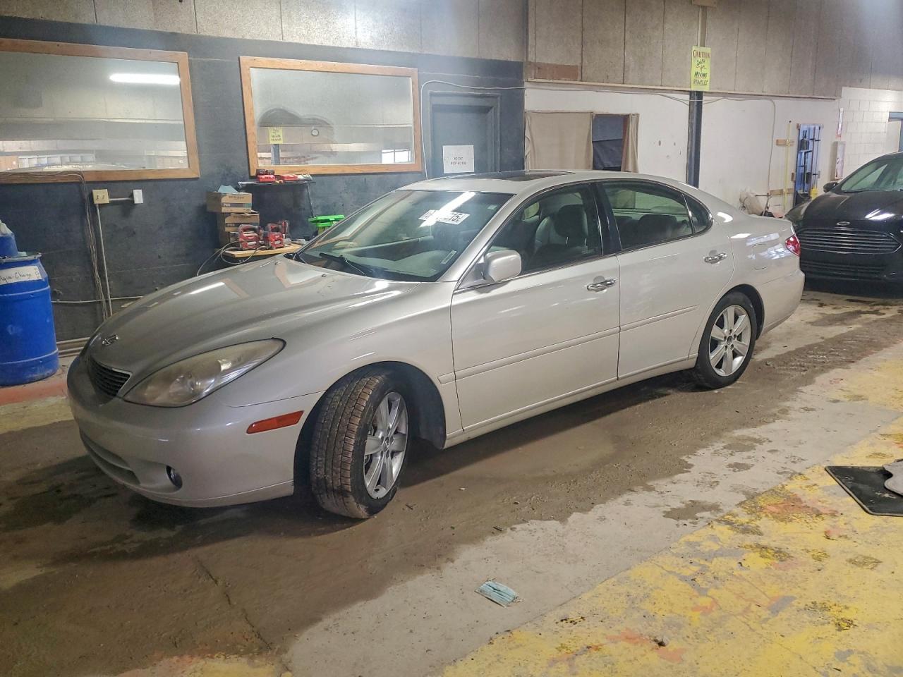 2005 LEXUS ES