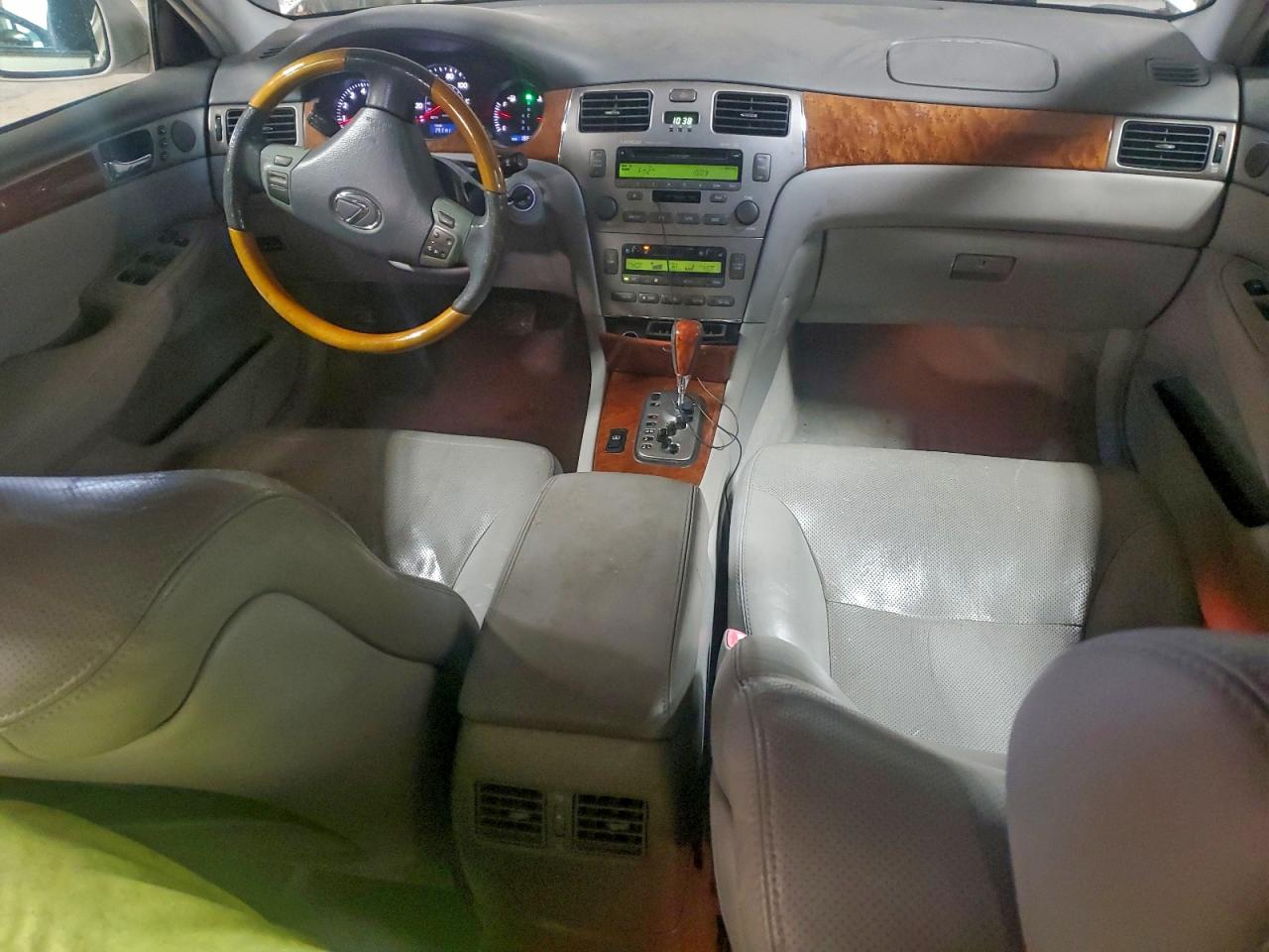 2005 LEXUS ES 330 photo 8