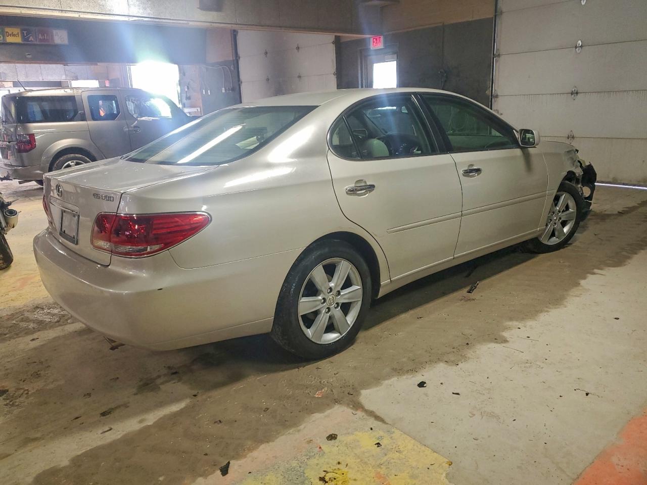 2005 LEXUS ES 330 photo 3