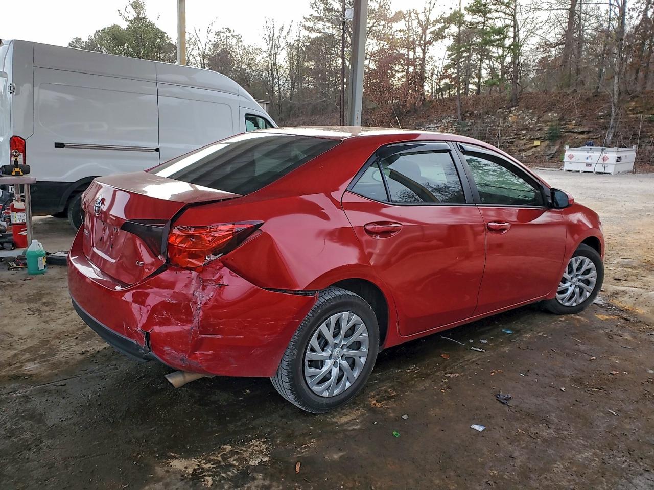 2017 TOYOTA COROLLA L photo 3