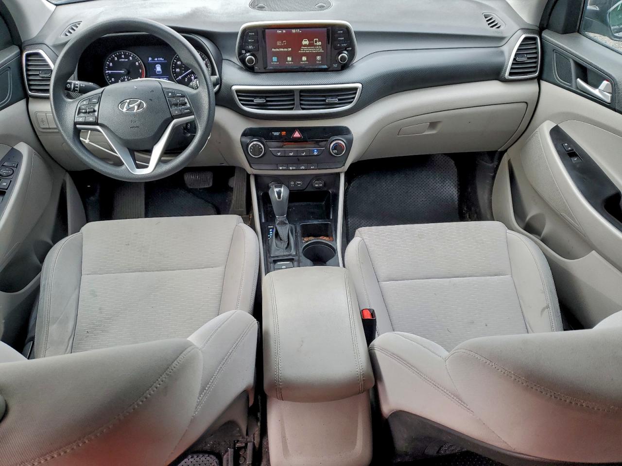 2021 HYUNDAI TUCSON SE photo 8
