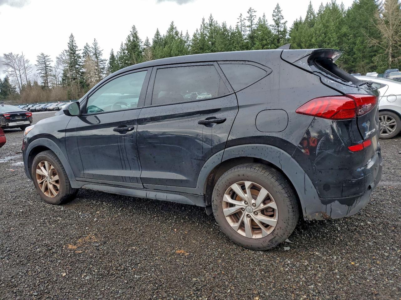 2021 HYUNDAI TUCSON SE photo 2