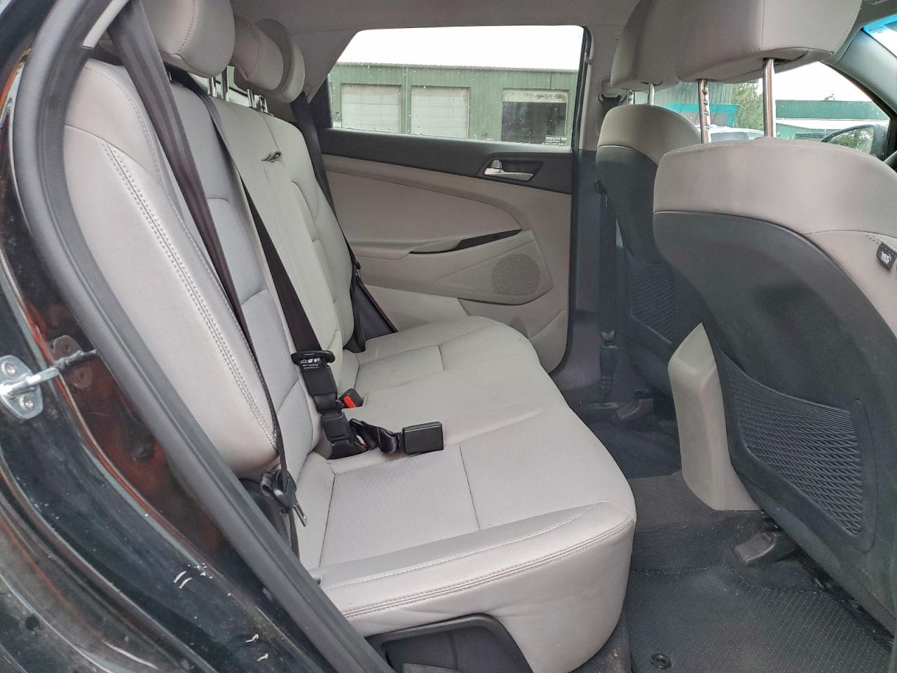 2021 HYUNDAI TUCSON SE photo 11