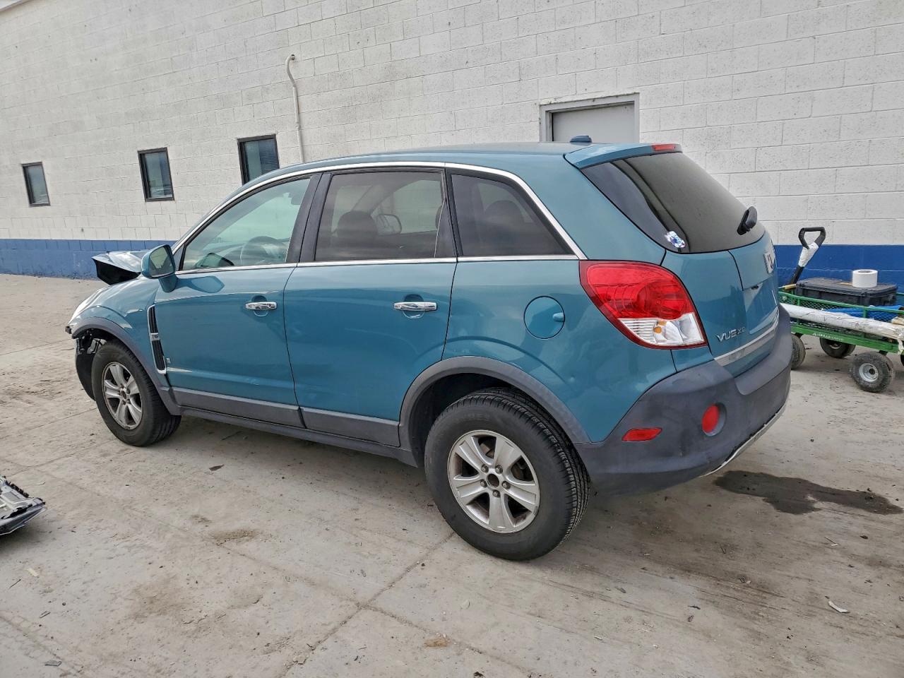 2008 SATURN VUE XE photo 3