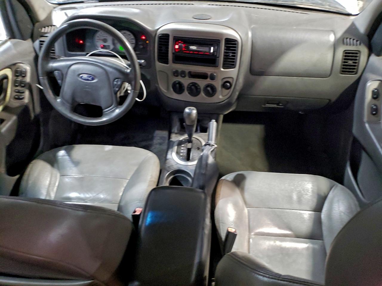 2005 FORD ESCAPE XLT photo 8