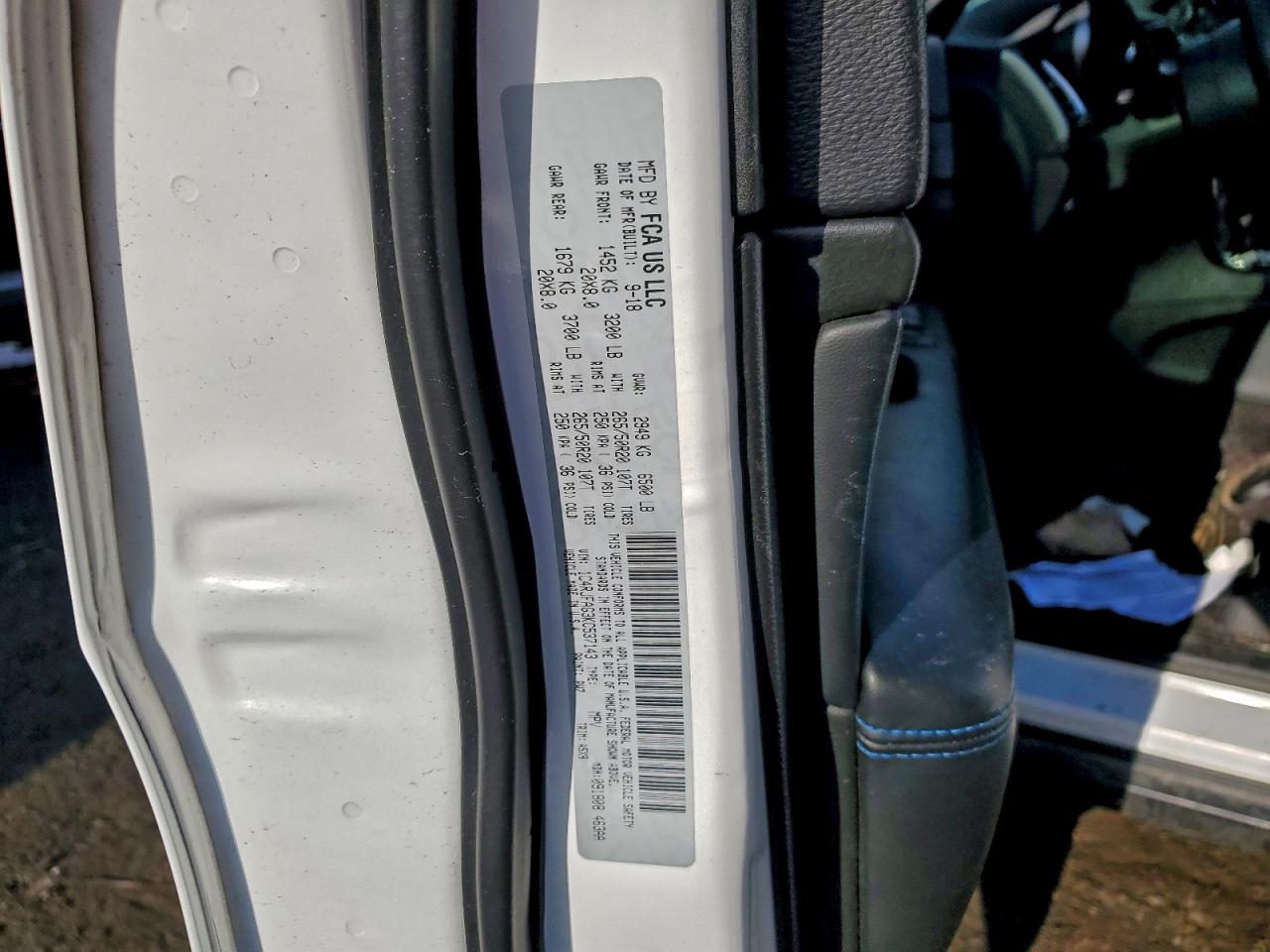 2019 JEEP GRAND CHEROKEE LAREDO photo 12