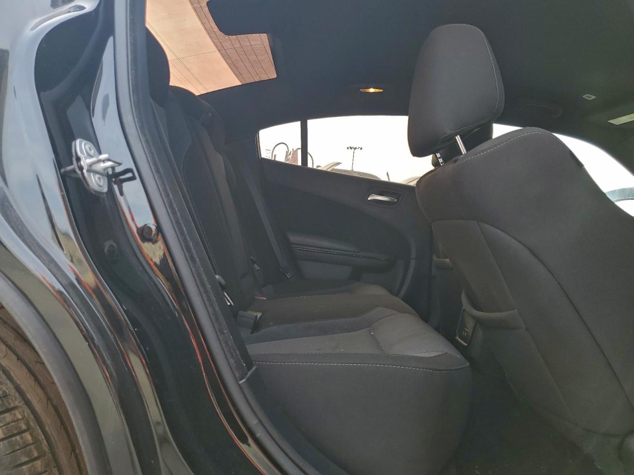 2020 DODGE CHARGER SXT photo 19