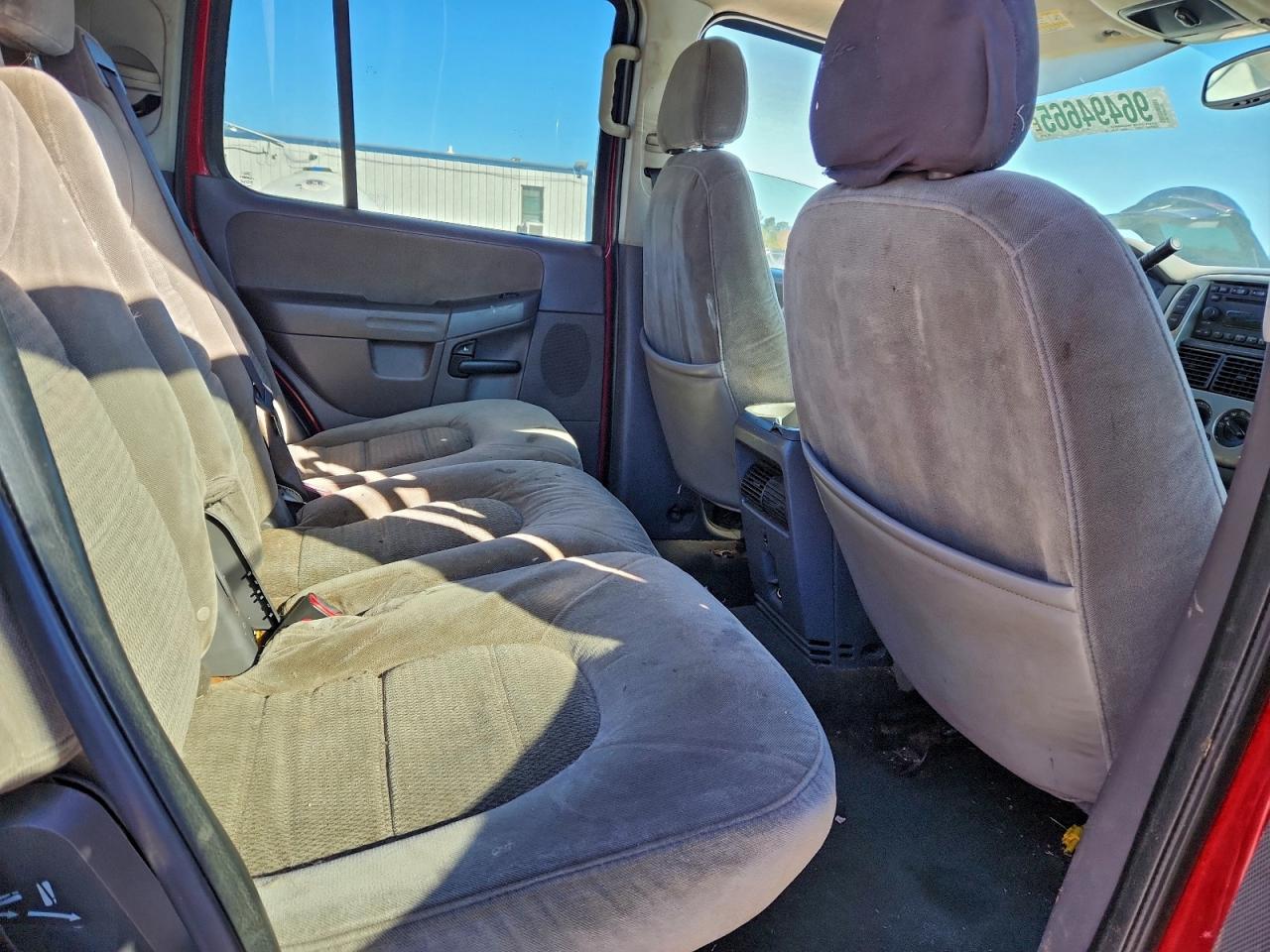 2005 FORD EXPLORER XLT photo 11