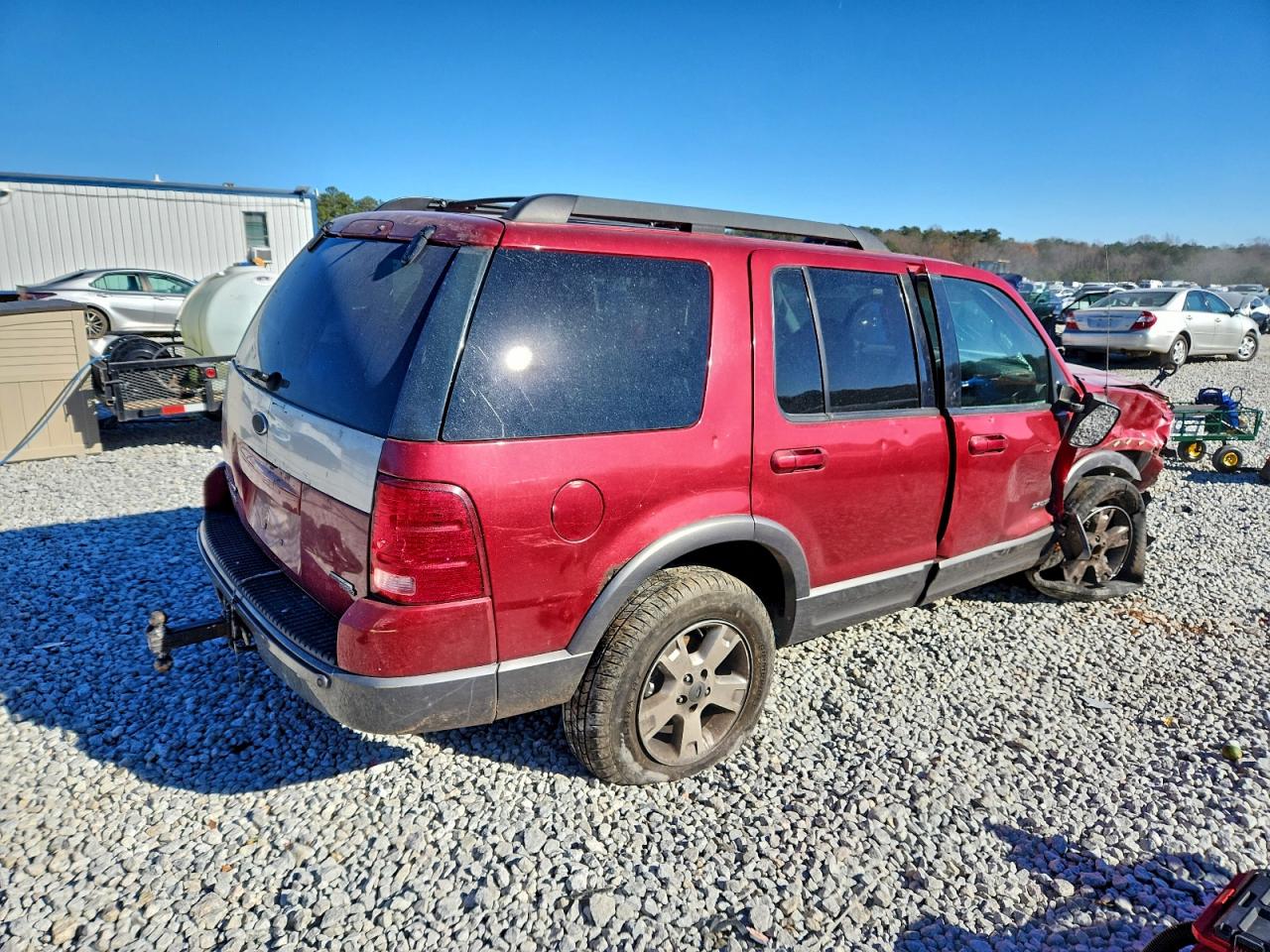 2005 FORD EXPLORER XLT photo 3