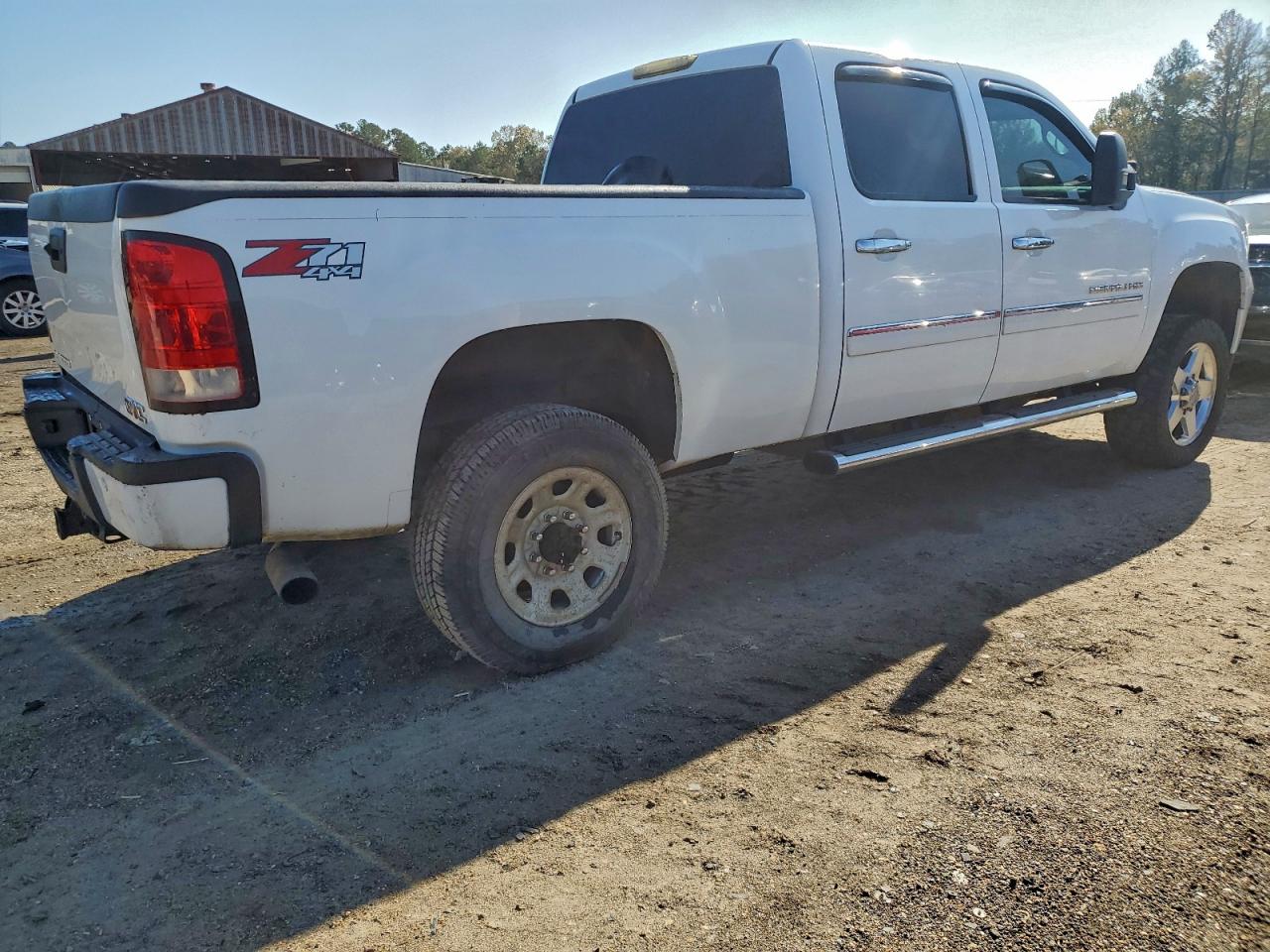 2014 GMC SIERRA K2500 DENALI photo 3