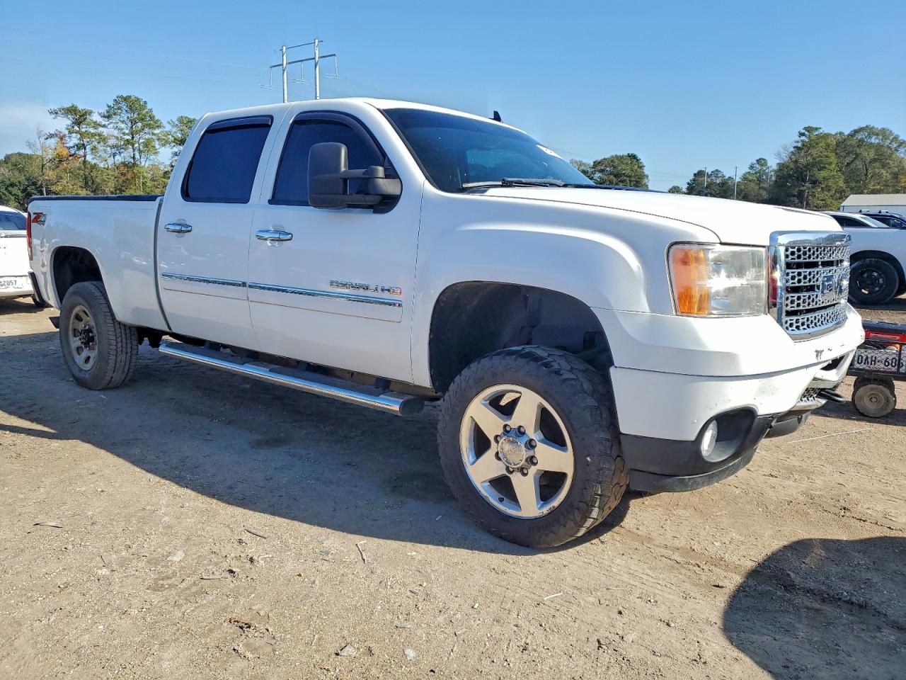 2014 GMC SIERRA K2500 DENALI photo 4