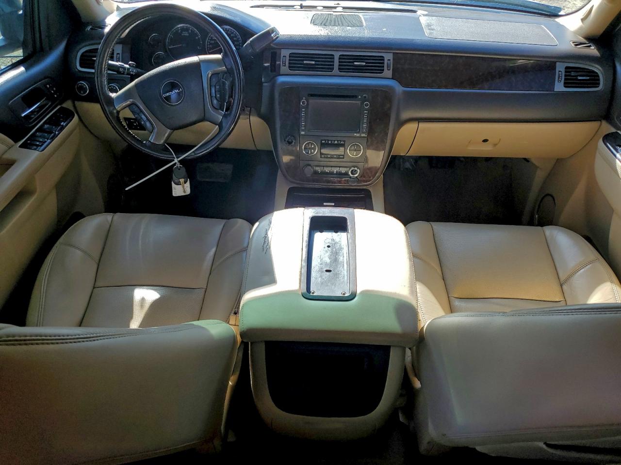 2014 GMC SIERRA K2500 DENALI photo 8