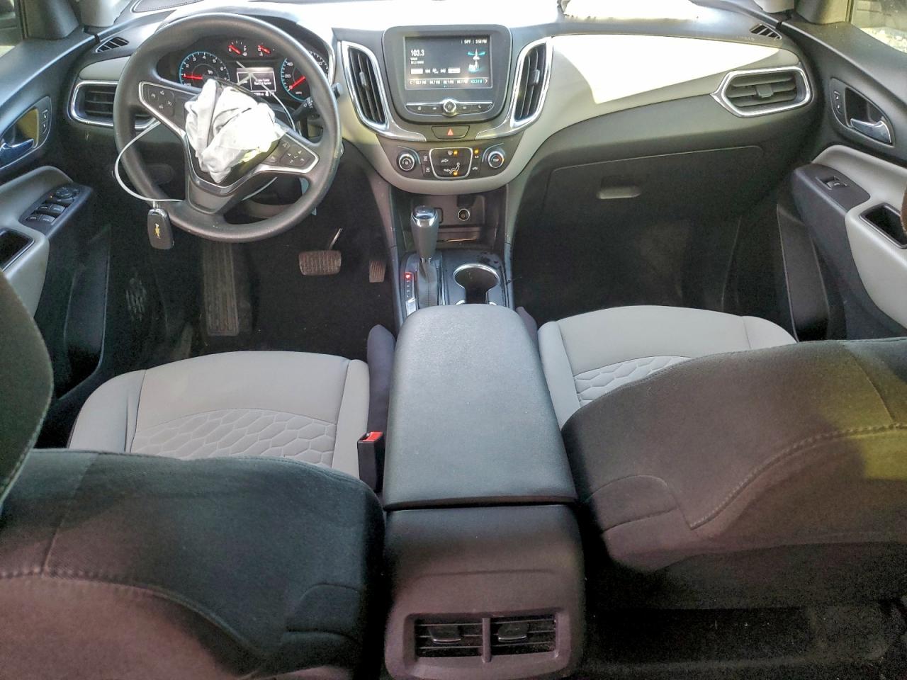 2018 CHEVROLET EQUINOX LS photo 8