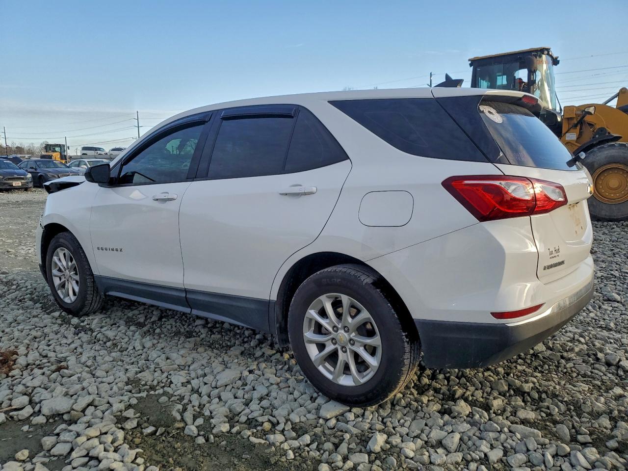 2018 CHEVROLET EQUINOX LS photo 2