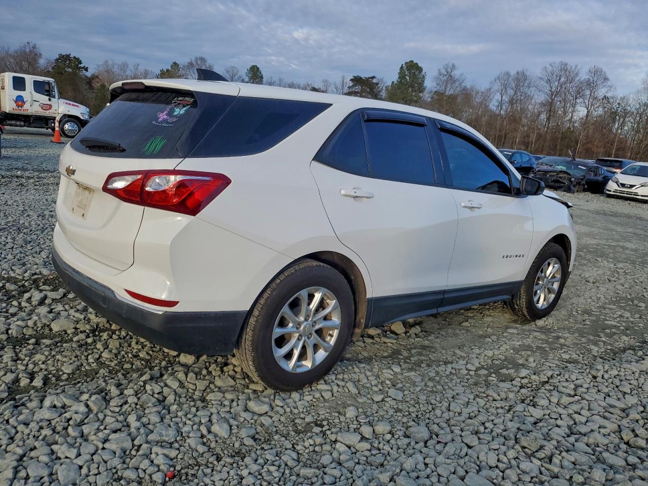 2018 CHEVROLET EQUINOX LS photo 3