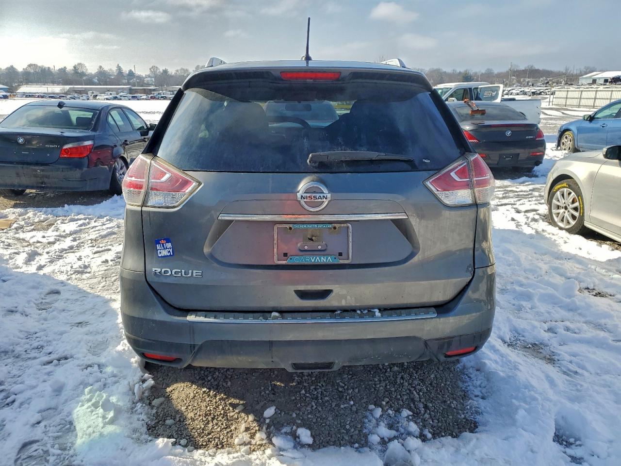 2016 NISSAN ROGUE S photo 6