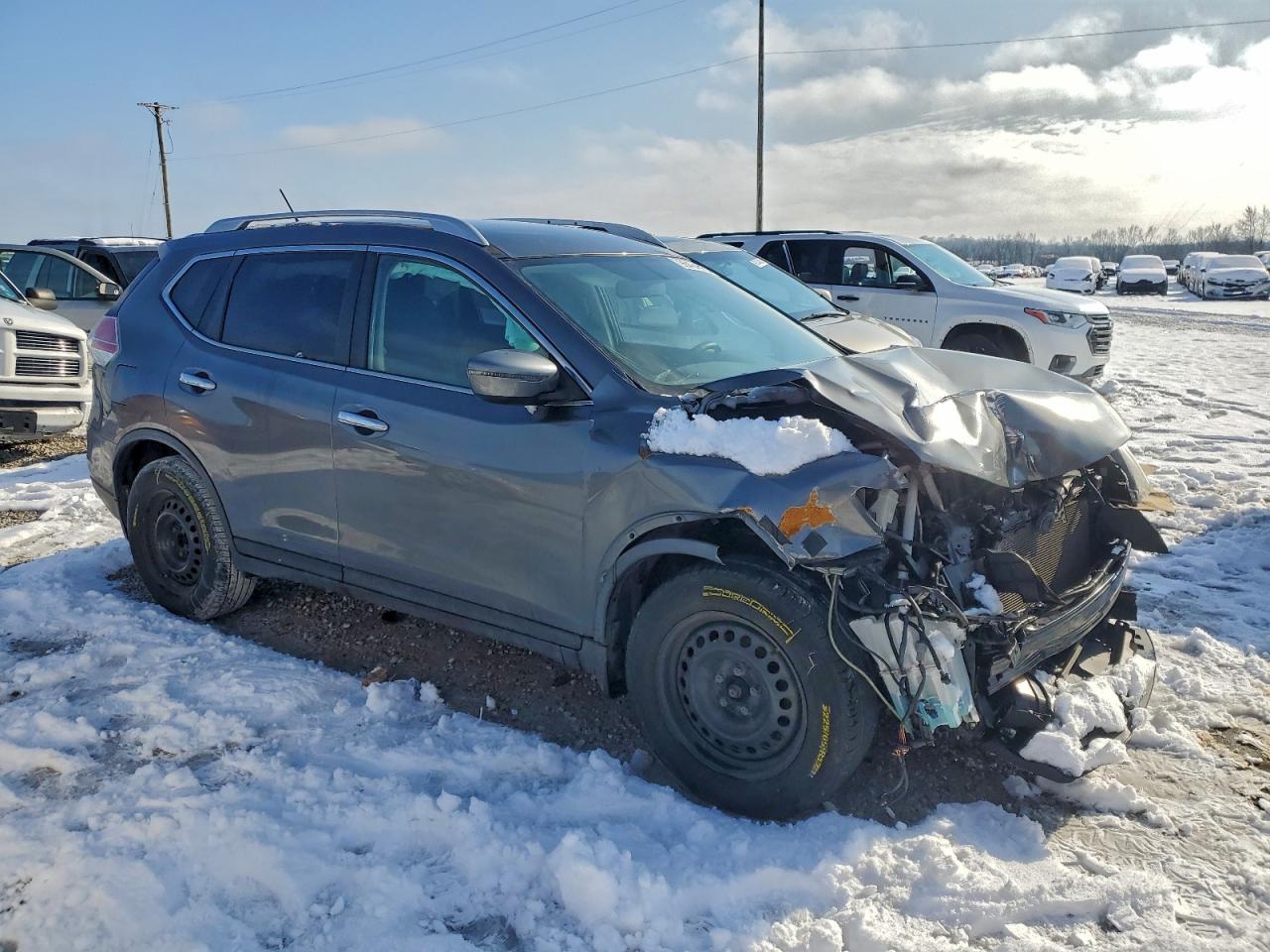 2016 NISSAN ROGUE S photo 4