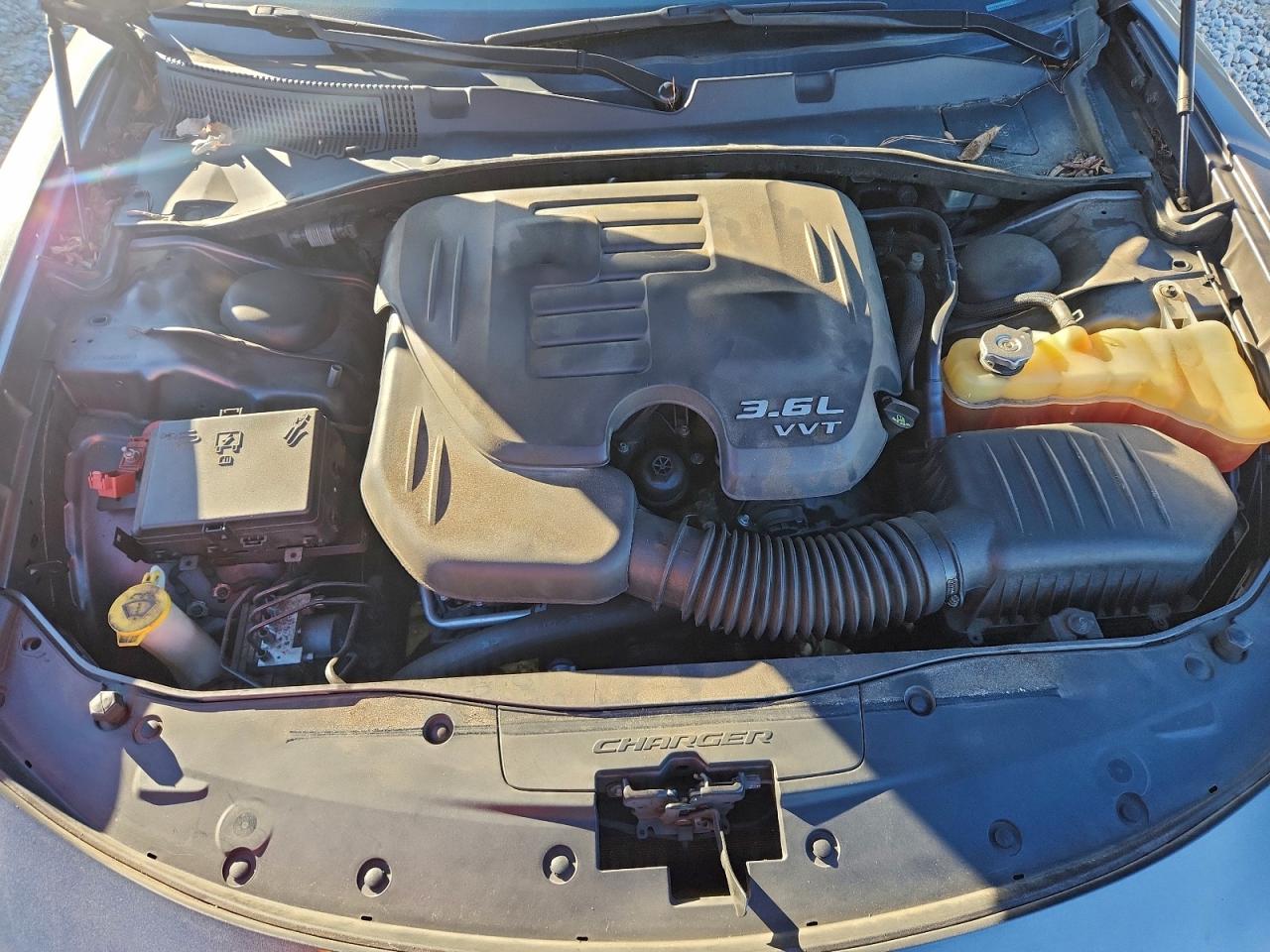 2016 DODGE CHARGER SE photo 11