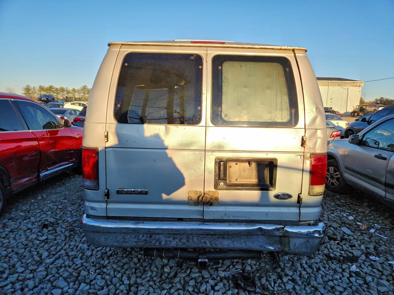 2006 FORD ECONOLINE E250 VAN photo 6