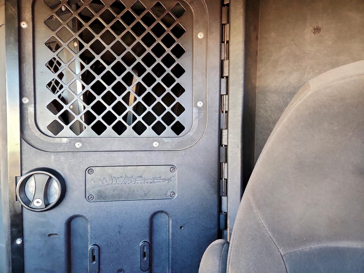 2006 FORD ECONOLINE E250 VAN photo 10