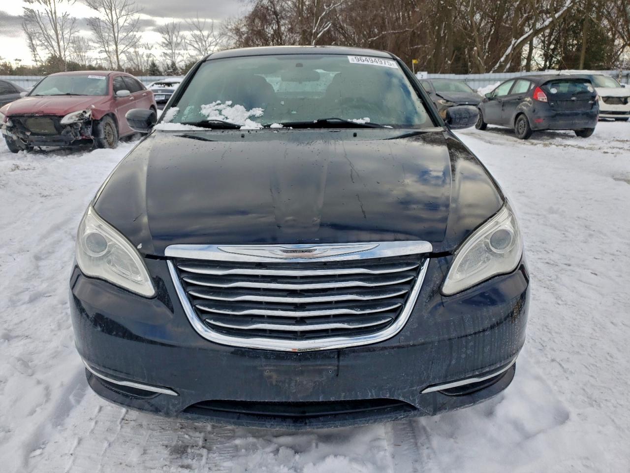 2013 CHRYSLER 200 LX photo 5