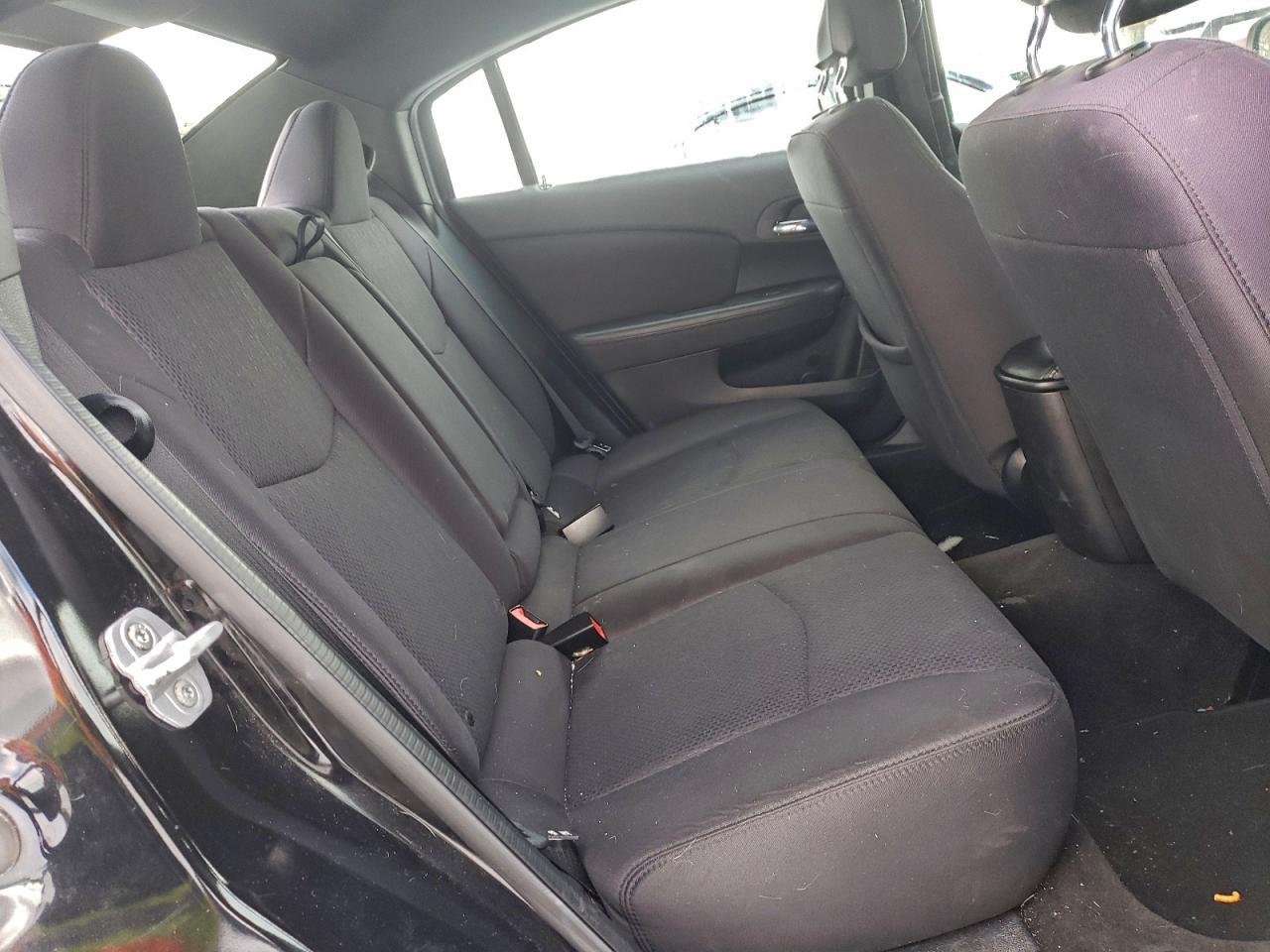 2013 CHRYSLER 200 LX photo 10
