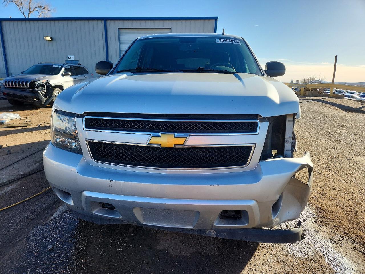2010 CHEVROLET SUBURBAN K1500 LS photo 5