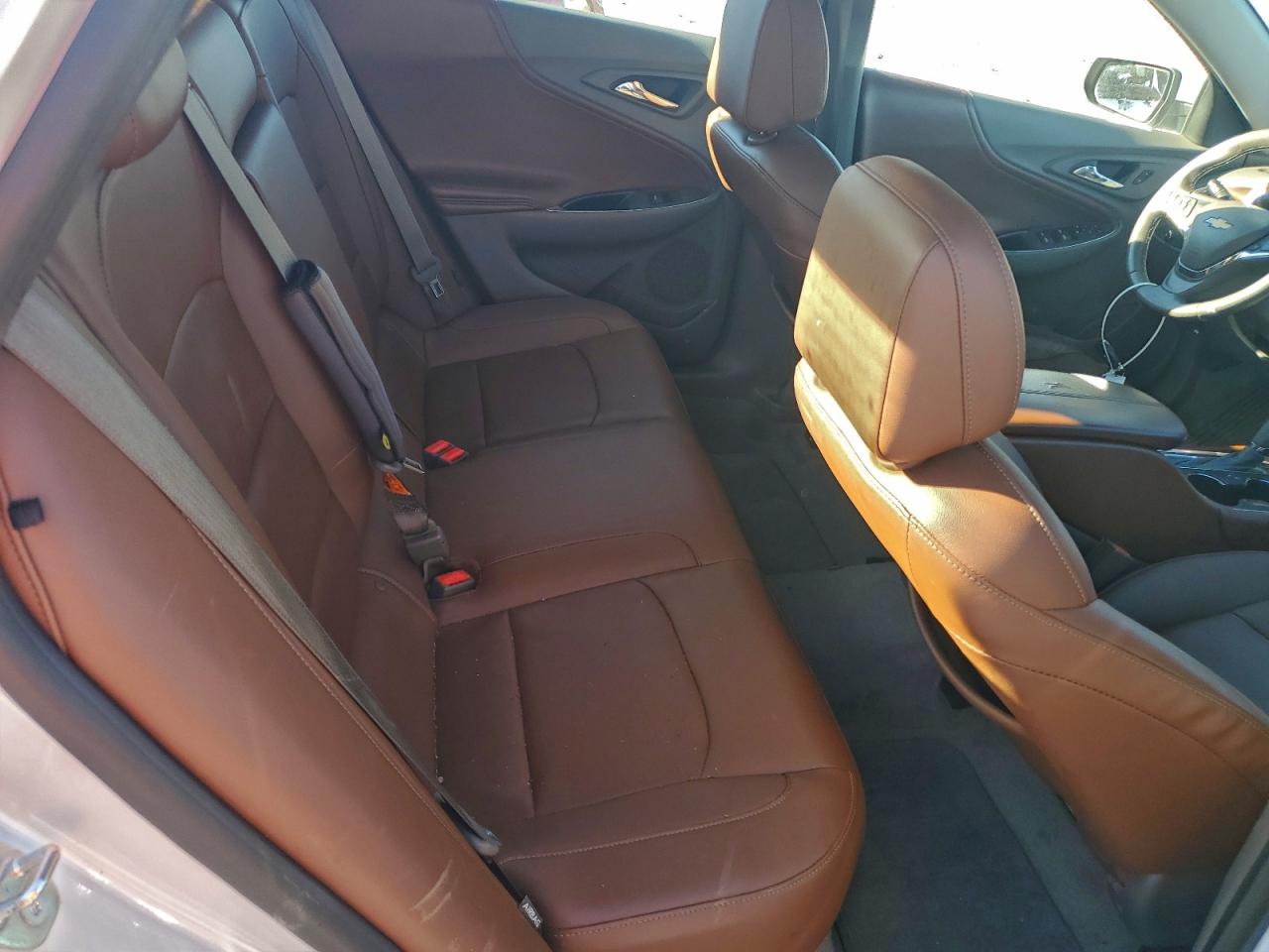 2016 CHEVROLET MALIBU LT photo 10