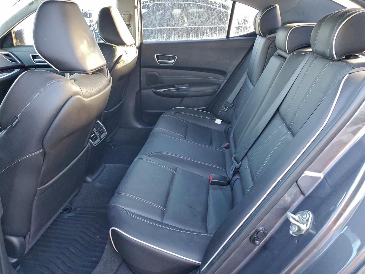 2018 ACURA TLX TECH photo 10