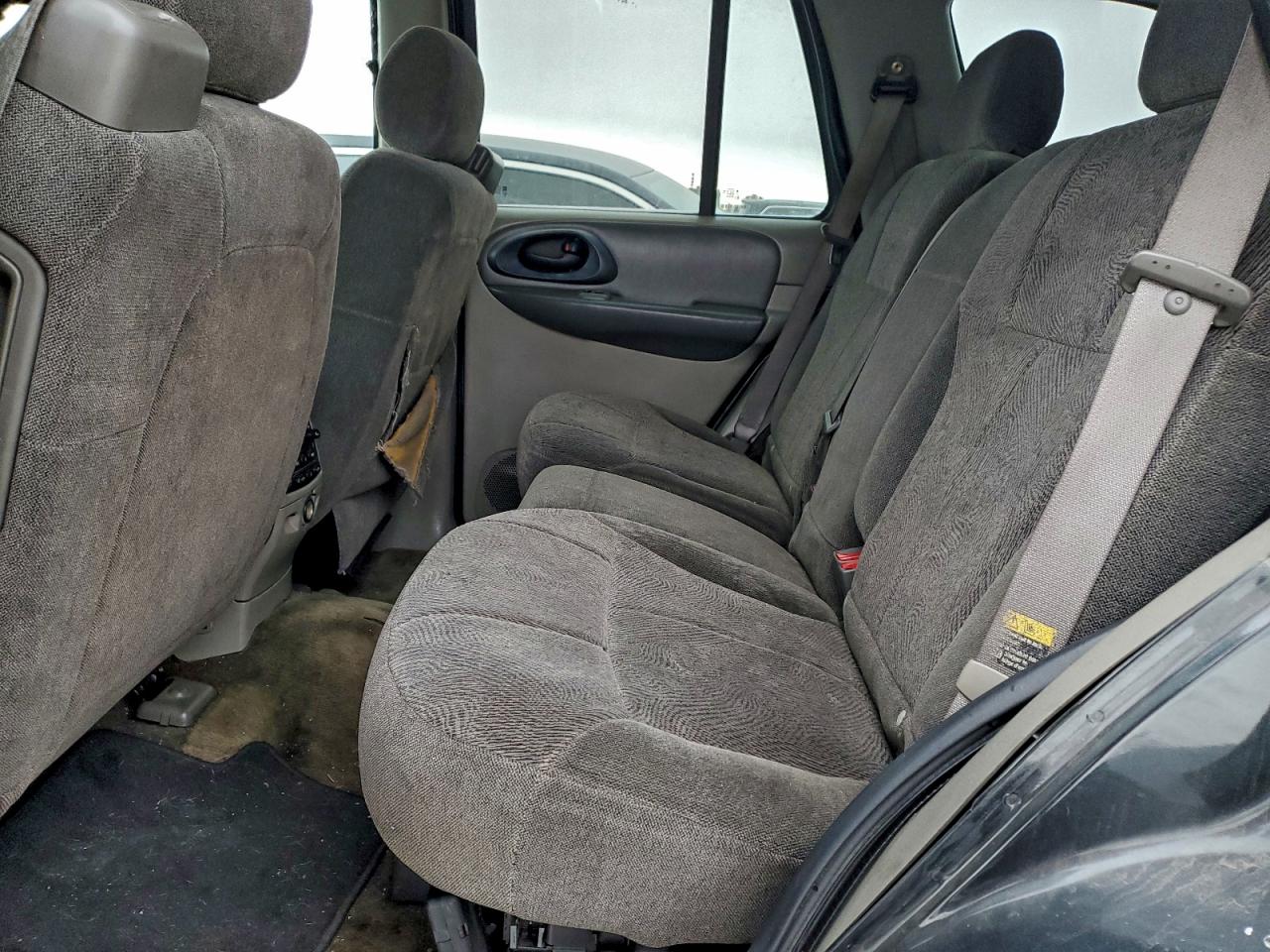 2004 CHEVROLET TRAILBLAZER LS photo 10