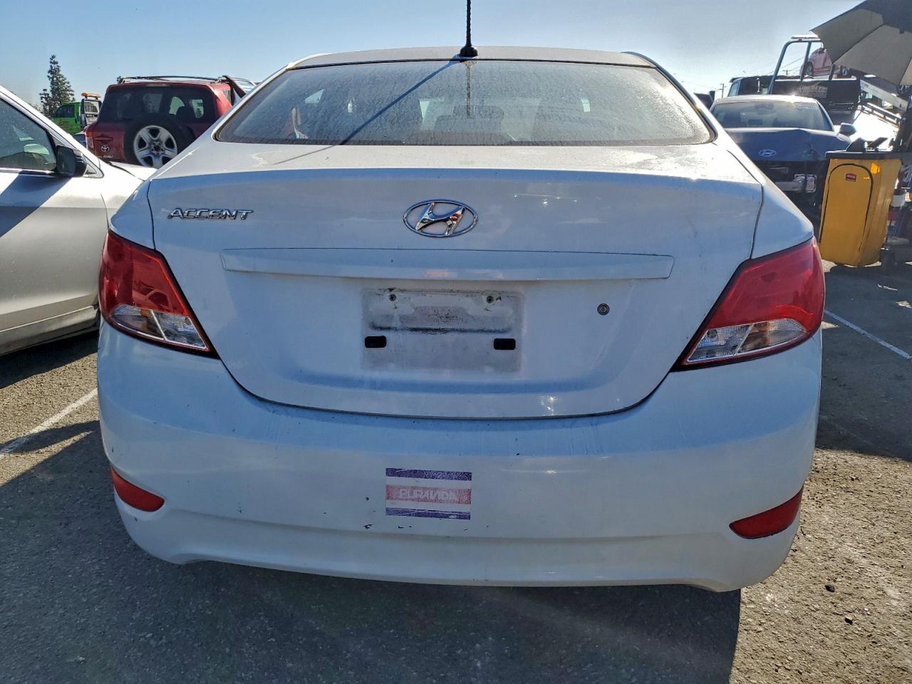 2017 HYUNDAI ACCENT SE photo 6