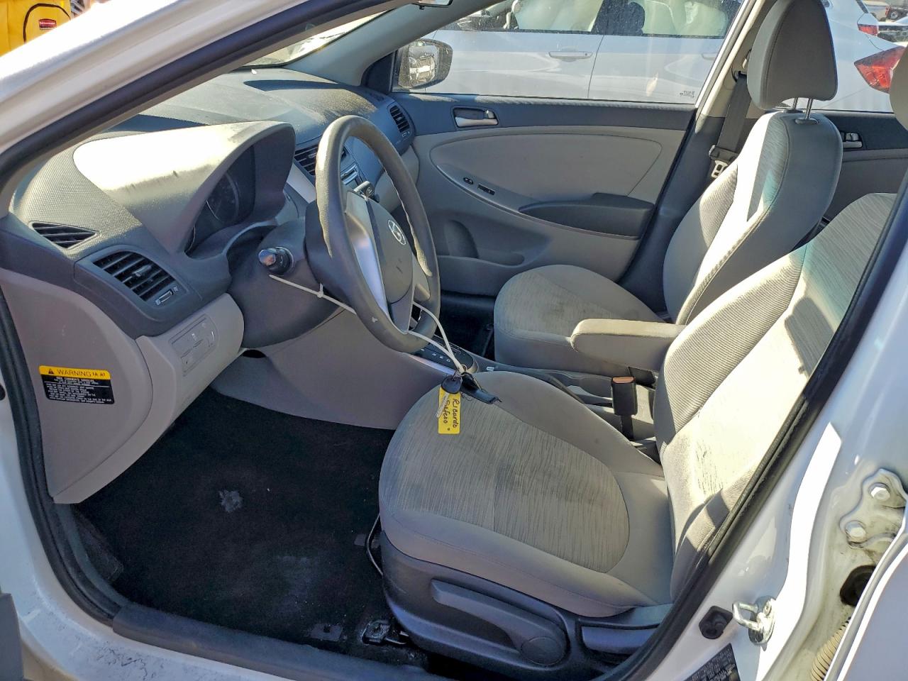 2017 HYUNDAI ACCENT SE photo 7