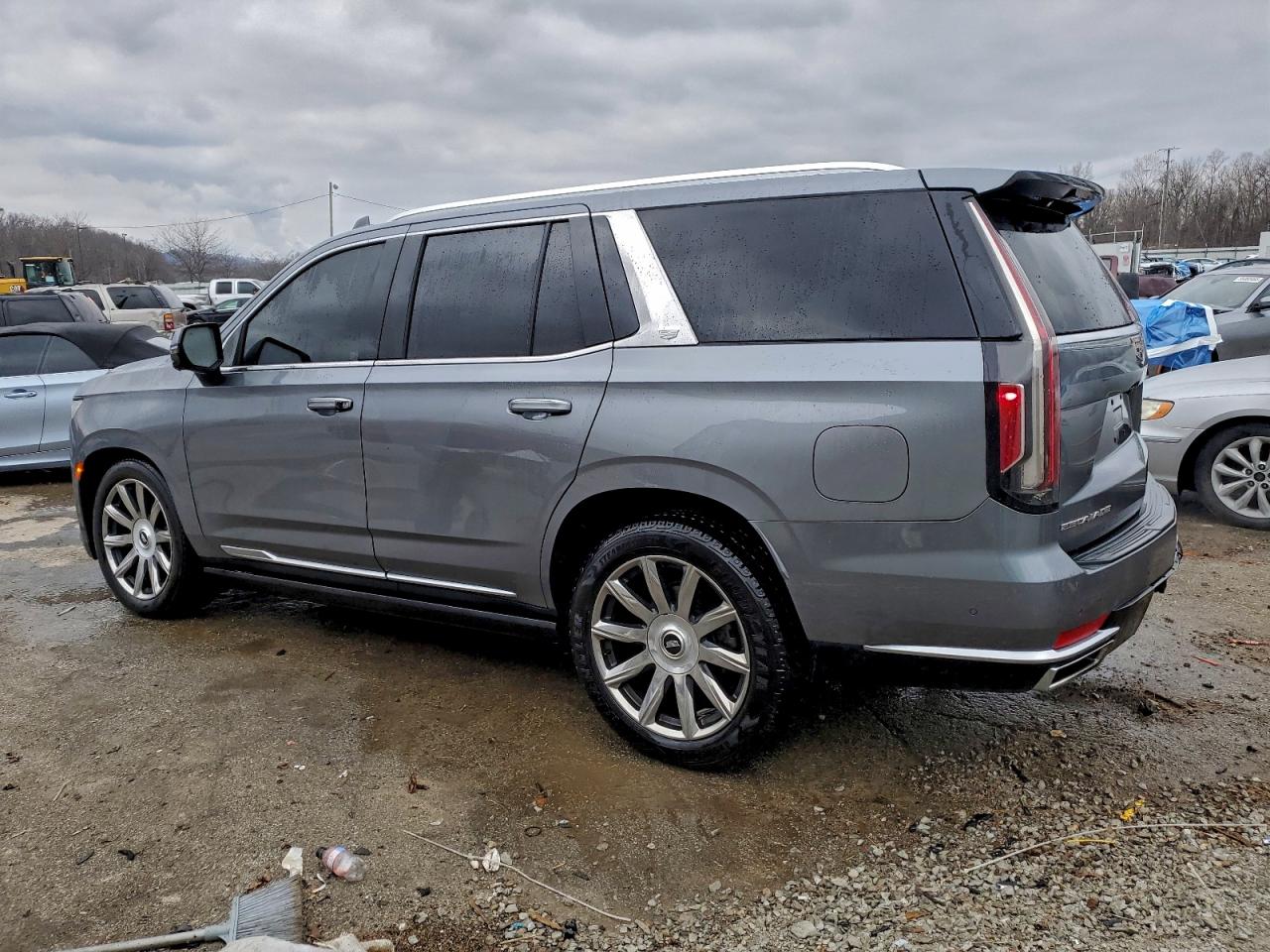2021 CADILLAC ESCALADE PREMIUM LUXURY PLATINUM photo 2