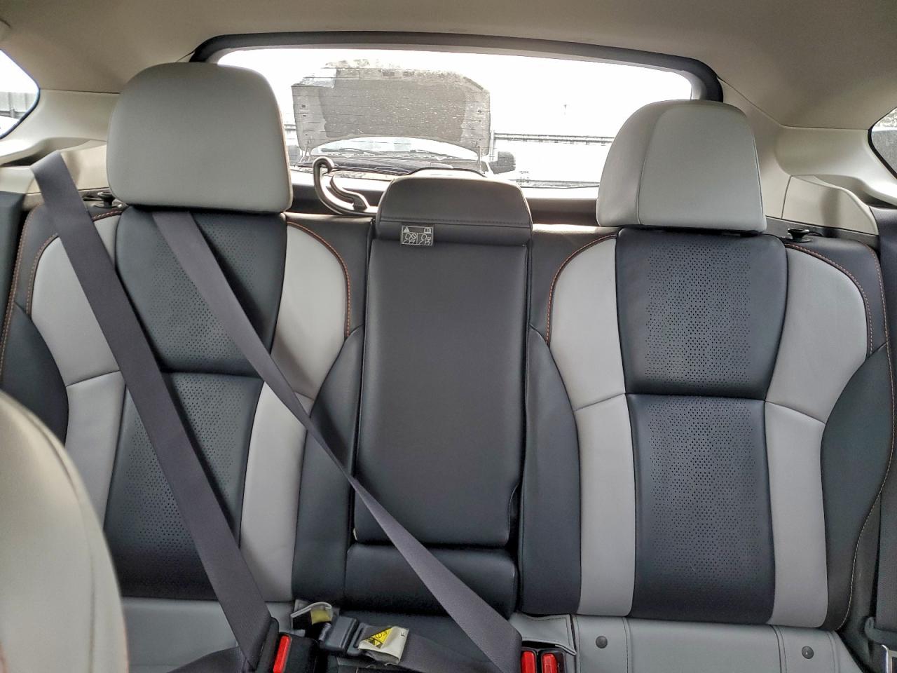 2020 SUBARU CROSSTREK LIMITED photo 10