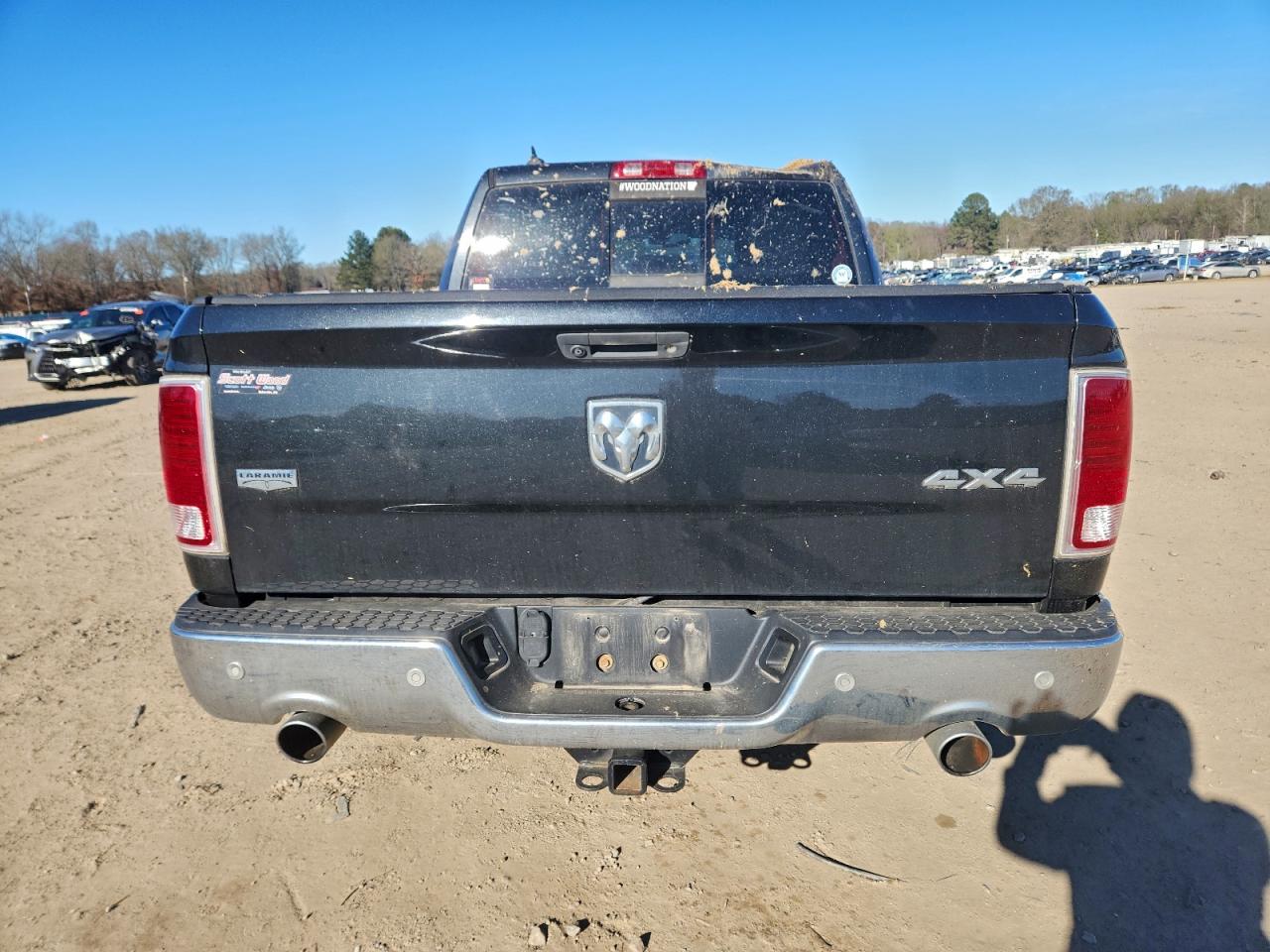 2015 RAM 1500 LARAMIE photo 6