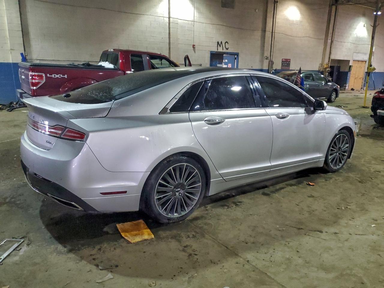 2016 LINCOLN MKZ photo 3